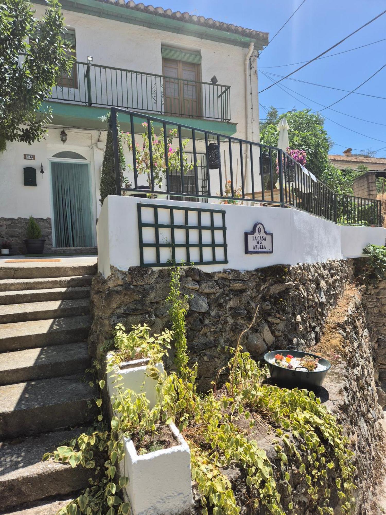 La Casa De La Abuela Apartment Pinos Genil Luaran gambar